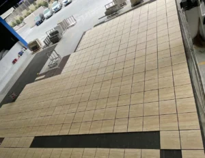 travertin svetlo bež ploščice